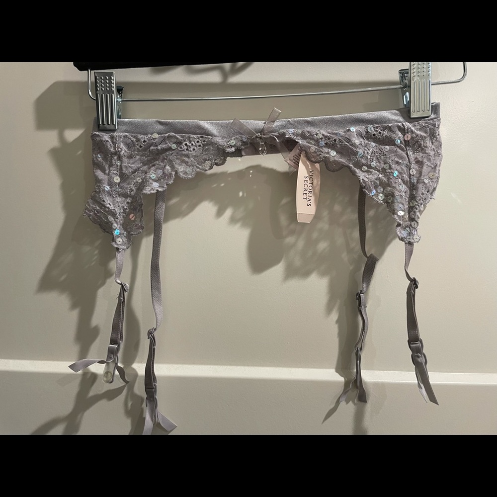 Garter belt